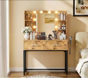 Vanity desk