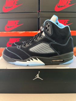 DS Nike Jordan 5 Retro University Blue Size 12