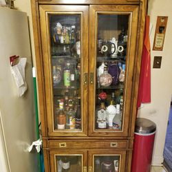 China cabinets 2 Matching 