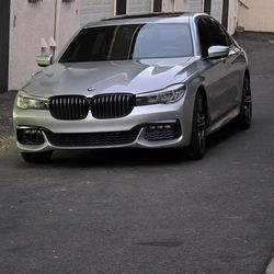 2017 BMW 740i