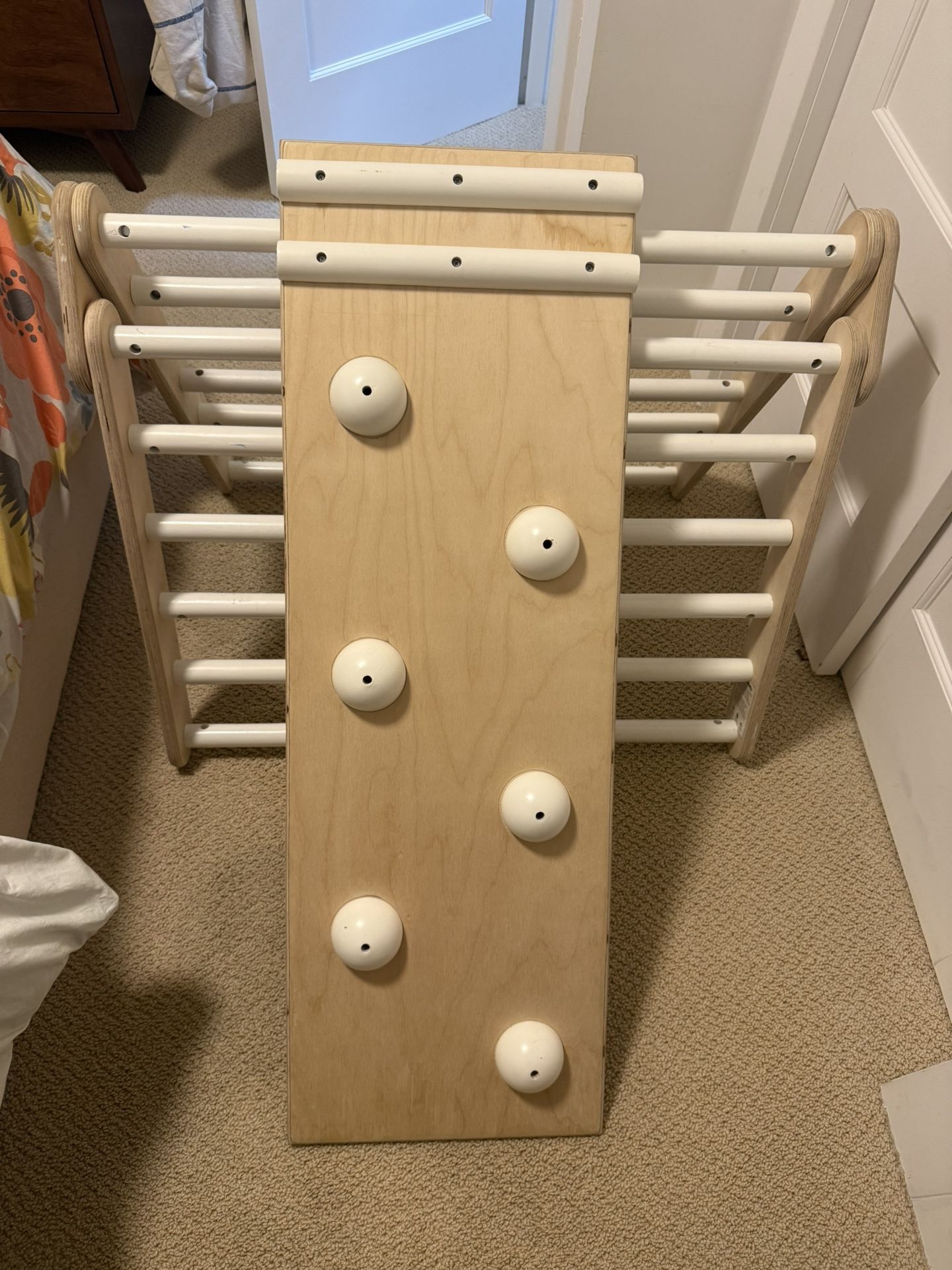 Lily & River Pilklar Triangle Climber With Slide / Rockwell