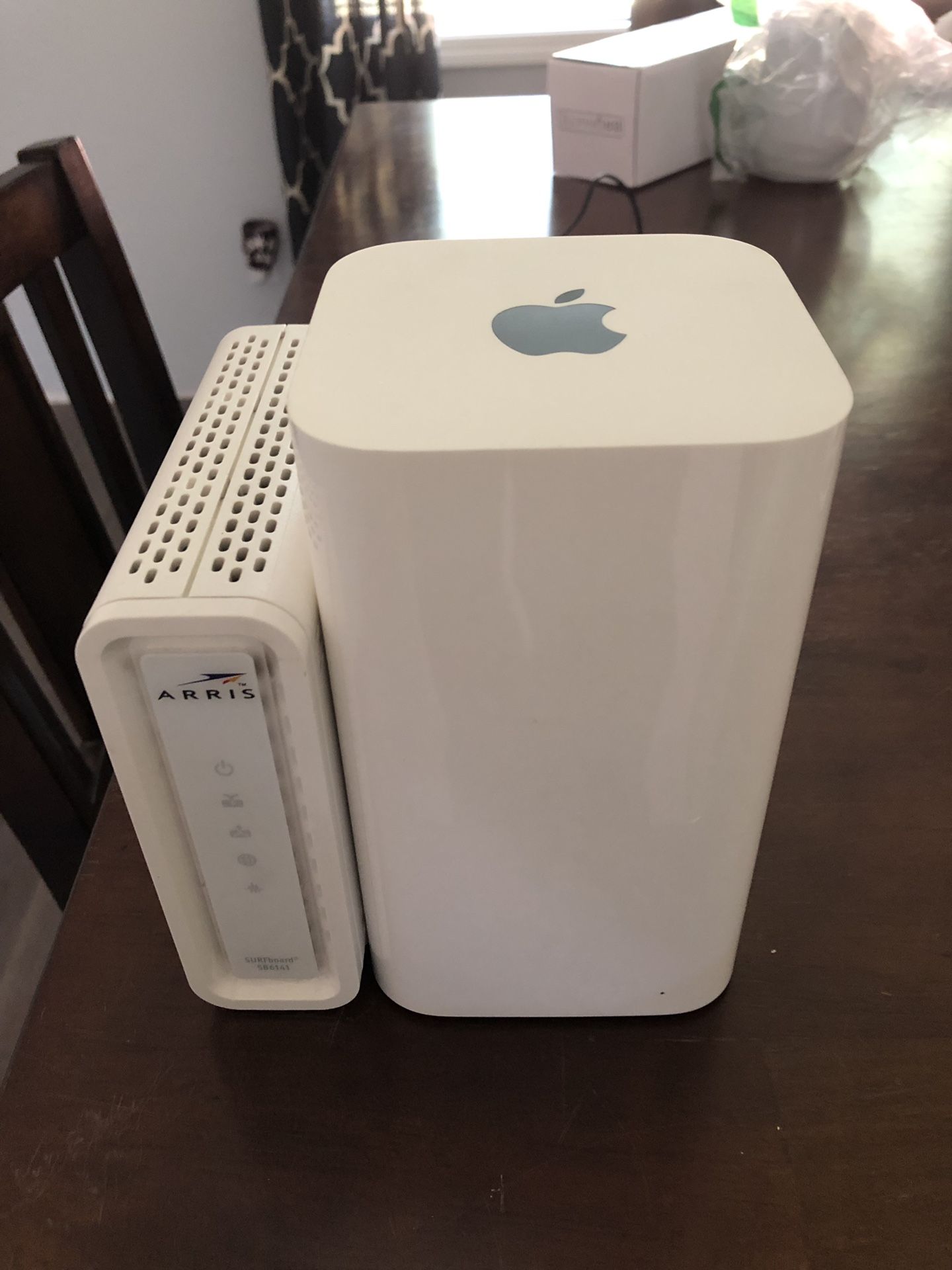 Apple AirPort Extreme Router (w/ Arris Surfboard modem)