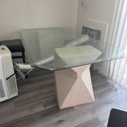 Dining Room Table 