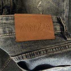 Anom Jeans 