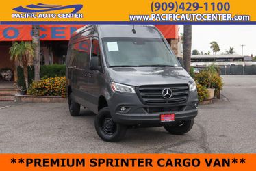 2024 Mercedes-Benz Sprinter 2500