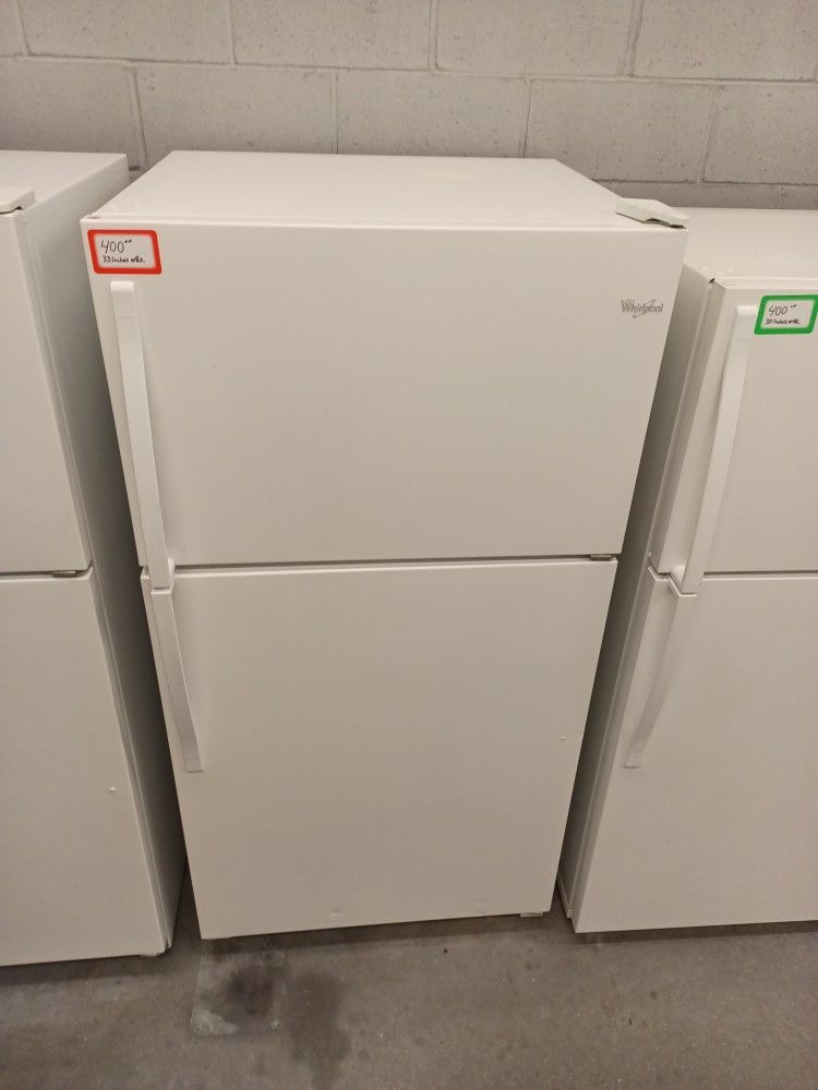 Top And Bottom Fridge Whirlpool 33 Inches Wide Like New...