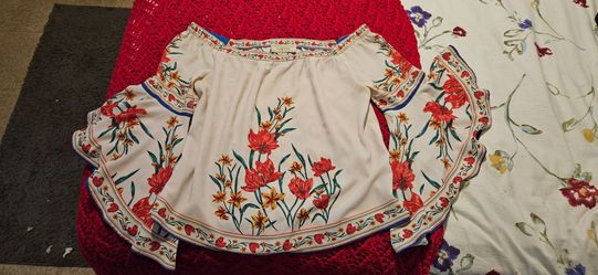 Vintage sFashion Off Shoulder Multi-Color Floral