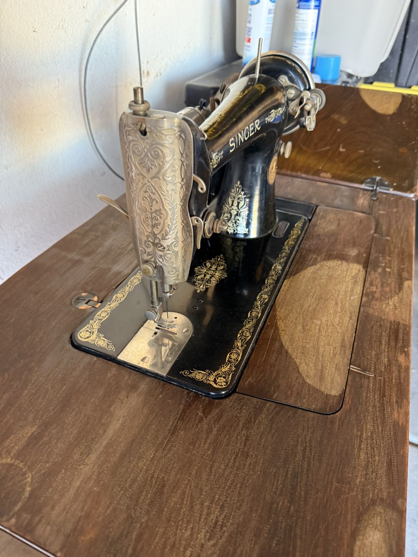 Singer Sewing Machine