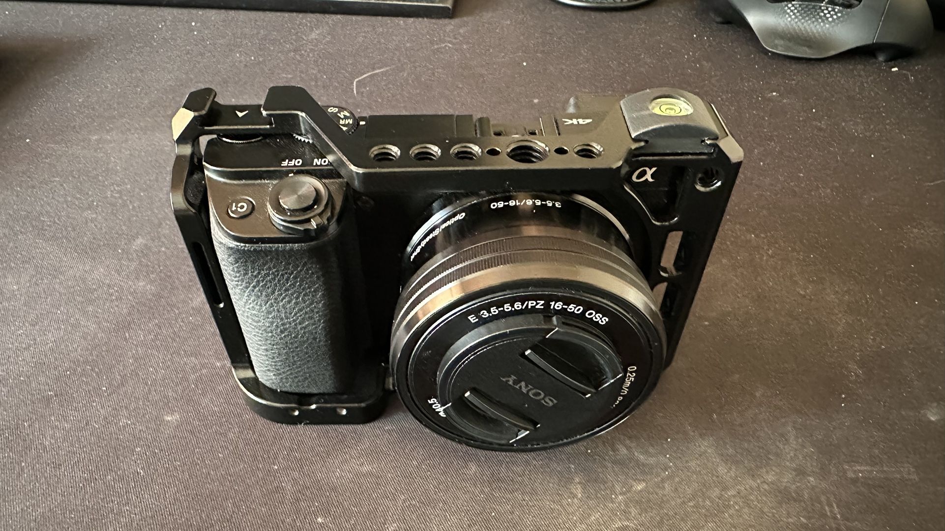 Sony A6100 With Smallrig Cage And 16-50mm Lens
