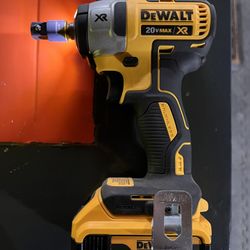 Impact Wrench 20v. 3/8”