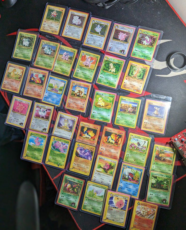 Vintage Pokemon card lot 