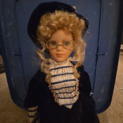 Vintage Porcelain Doll Old Fashioned 