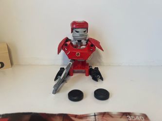 3540 LEGO Hockey Puck Passer
