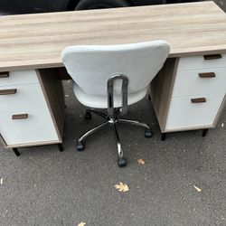 Barely Used 1 Year Old desk