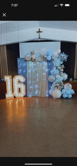 Number marquees