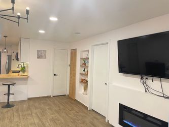 55 inch TV, only used for a year