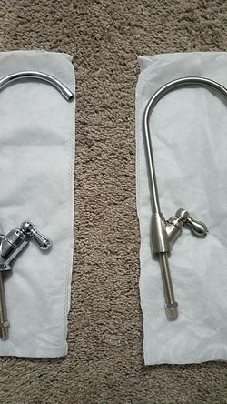 Water purifier faucet. 2 finishes available