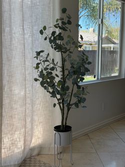 Artificial tree