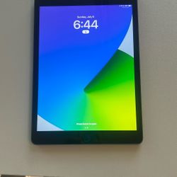 iPad 7 Generation 32 GB