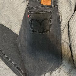 Women 501 Levi’s 