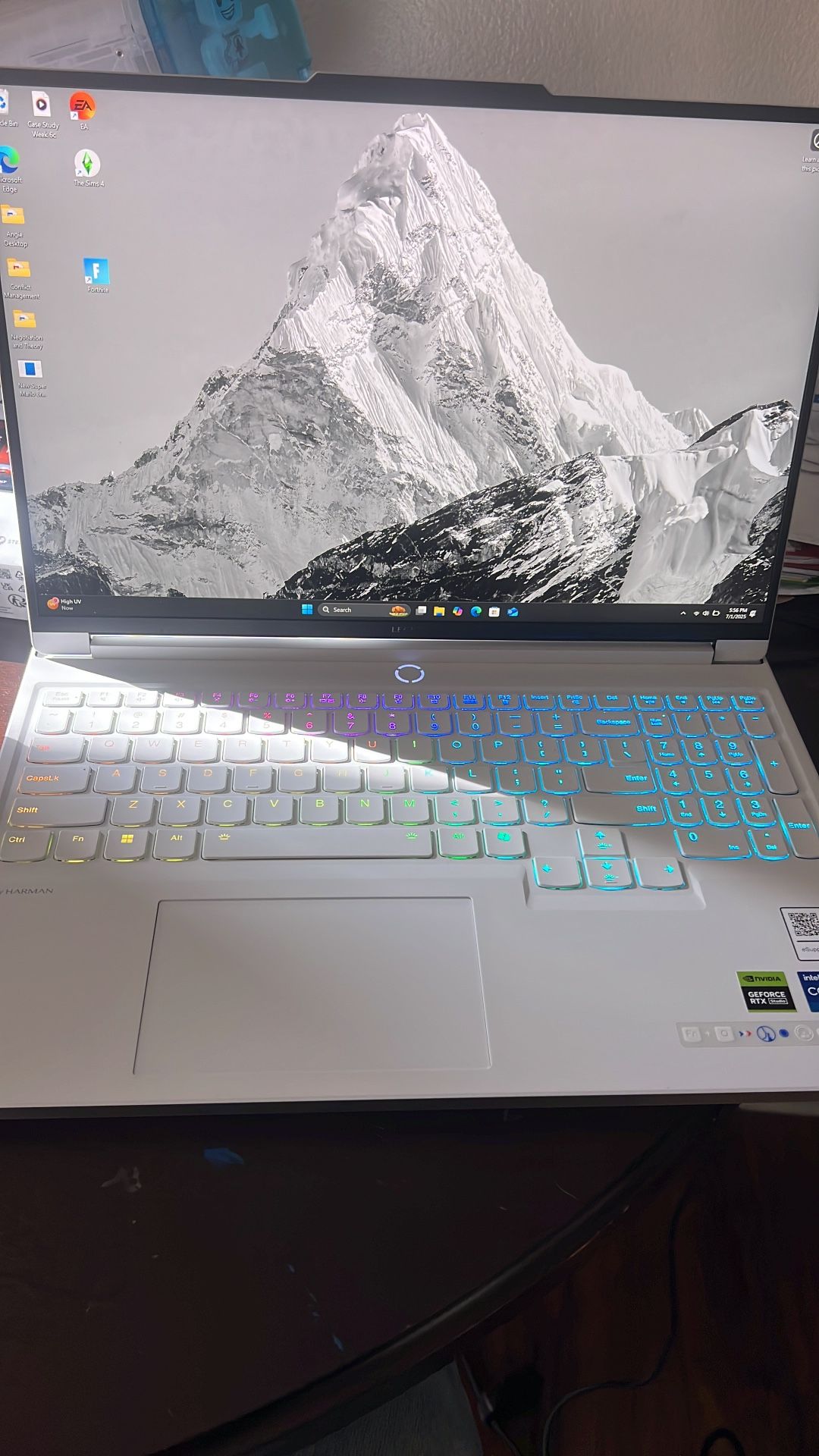 Lenovo Legion 7 16IRX9