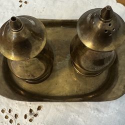 vintage brass salt and pepper shakers With Tray