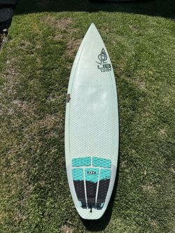 Lib tech Surfboard 5’11