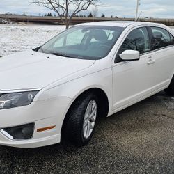 Beautiful 2012 Ford Fusion SEL