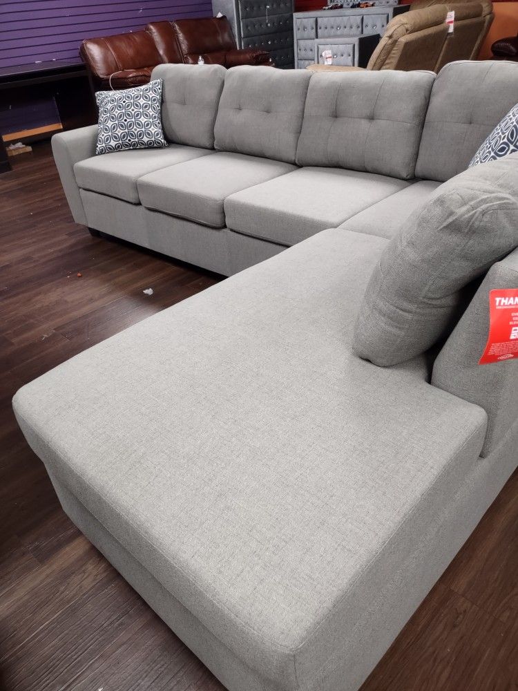 New Sectional Sofa With Reversible Chaise Lounge