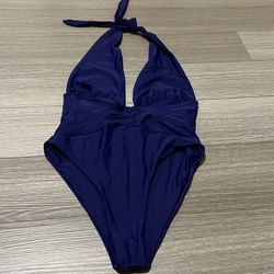 One piece bathing suit