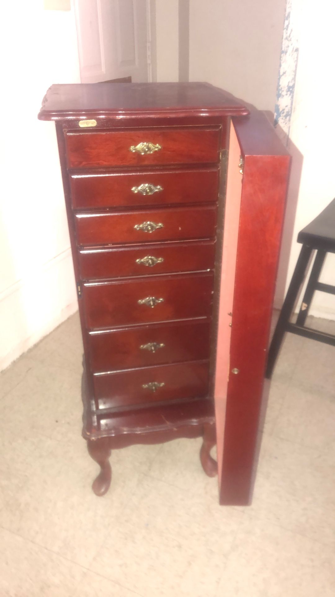 1988 Powell Stand Up Jewelry dresser