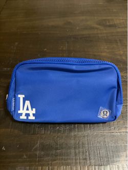 Lululemon dodgers  crossbody