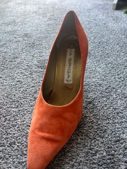 Via Spiga size 8  heals