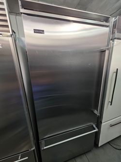 36" VIKING BUILT IN BOTTOM FREEZER STAINLESS STEEL
