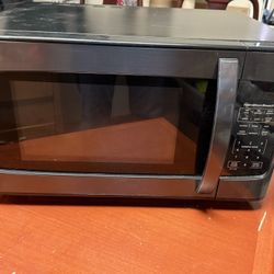 Hamilton Beach 1.1 Cu Ft Countertop Microwave