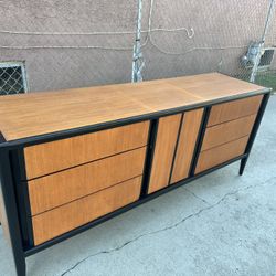 Mid Century Modern Credenza Sideboard Buffet Entertainment Center Tv Stand Cabinet Sideboard Dresser.