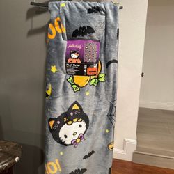 Hello Kitty Halloween Blanket 