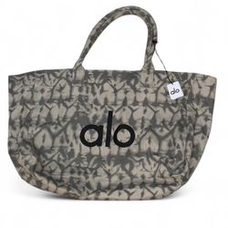 Alo Yoga black and white tie dye tote bag (Tags on, Unused)