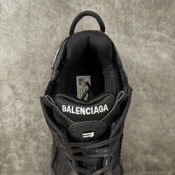 Mcqueen balenci