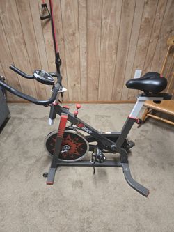 VIGBODY Exercise Bike Indoor Stationary Bike