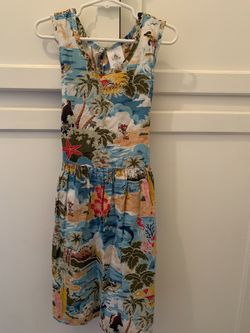 Disney store Hawaiian Dress 7/8