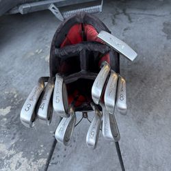 Golf Clubs 3-SW  Right Hand Regular