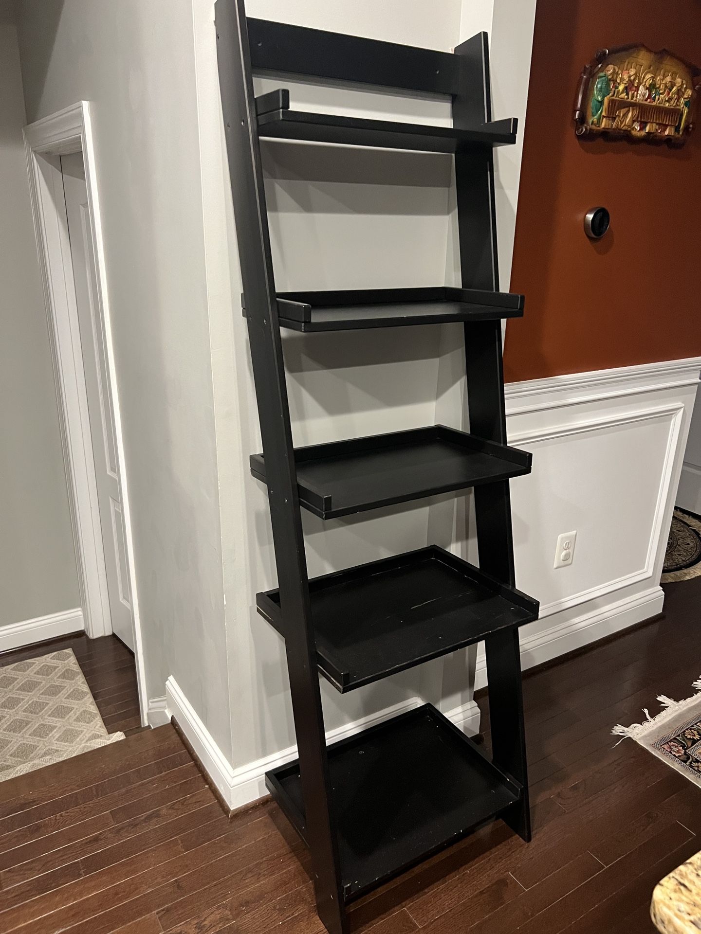 5-Tier Leaning Book shelf