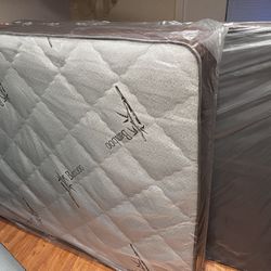 Brand New Full Size Mattress With Box Spring 