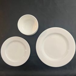 China Set Of 3  For Tessa Bone China