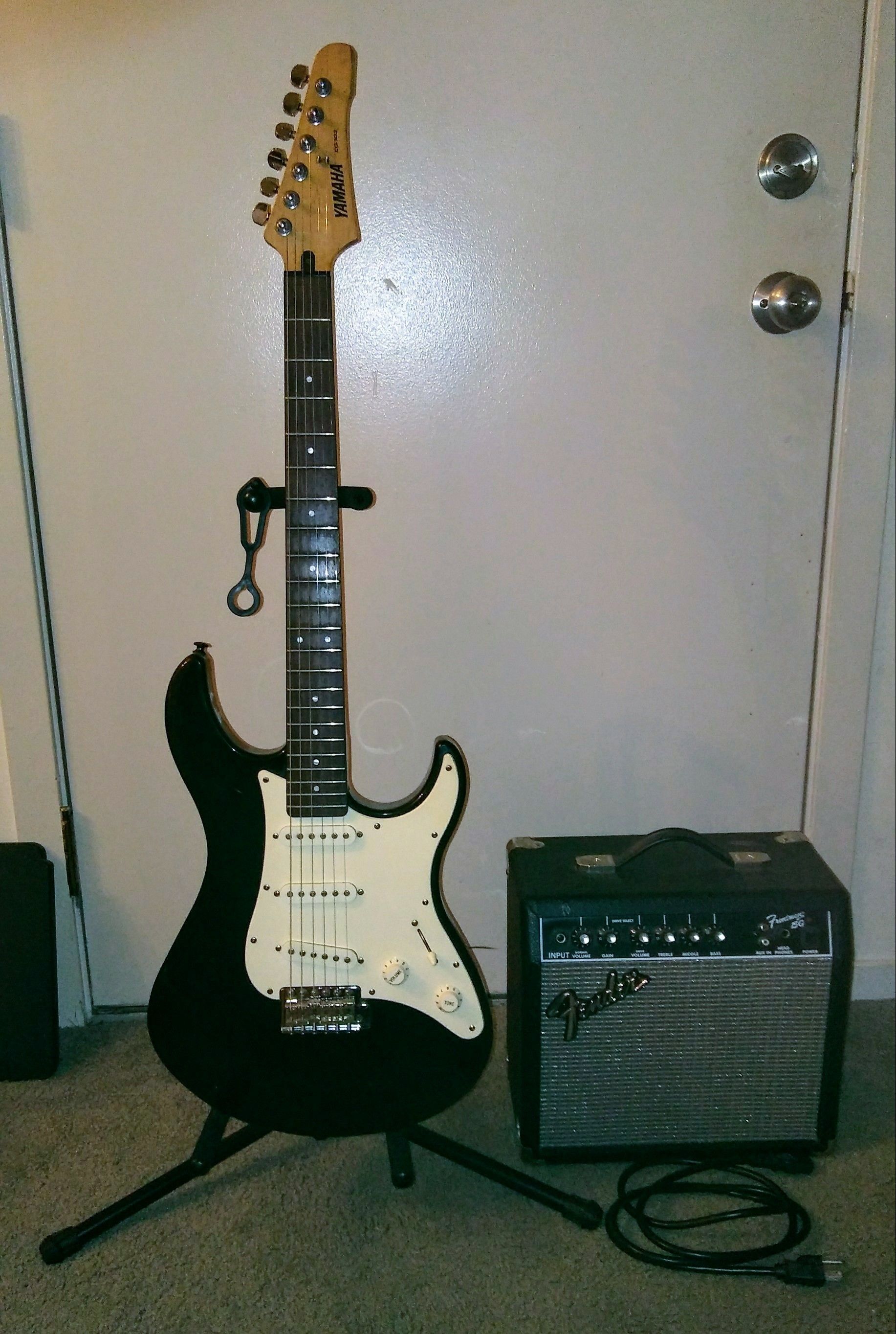 Yamaha eg303 outlet