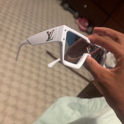 Lv Millionaire glasses 