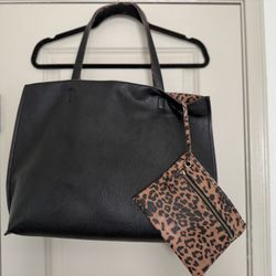 Street Level Reversible Tote w/ Wristlet