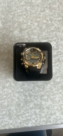 Sanda Sport Watch Gold and Black