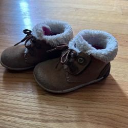 Merrell Bare Steps Cocoaboot (size 7 toddlers)
